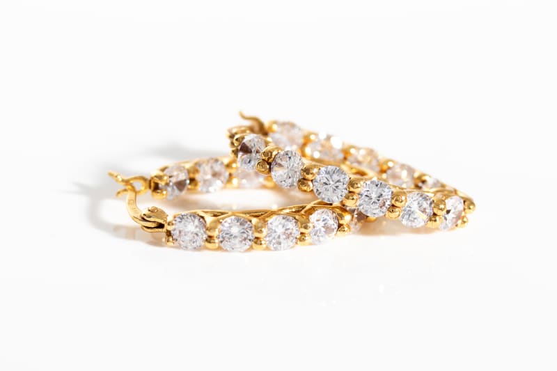 How to Clean Cubic Zirconia Jewelry