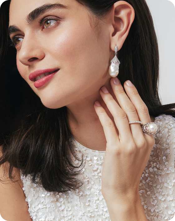 woman wearing color of the year jewelry