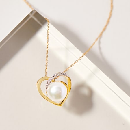 Pearl jewelry $120 or more 