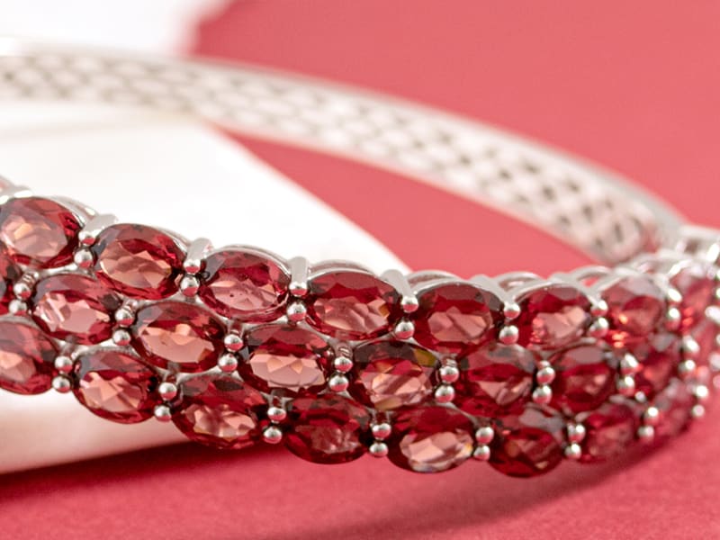 Radiant Red Gemstone Jewelry