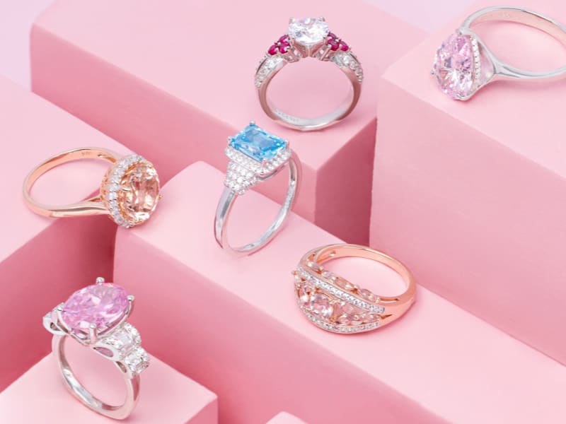 Engagement Ring Alternatives: Beyond the Diamond