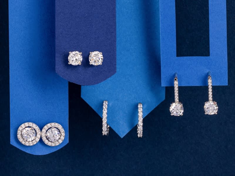 Wedding Day: Mother of the Bride Jewelry