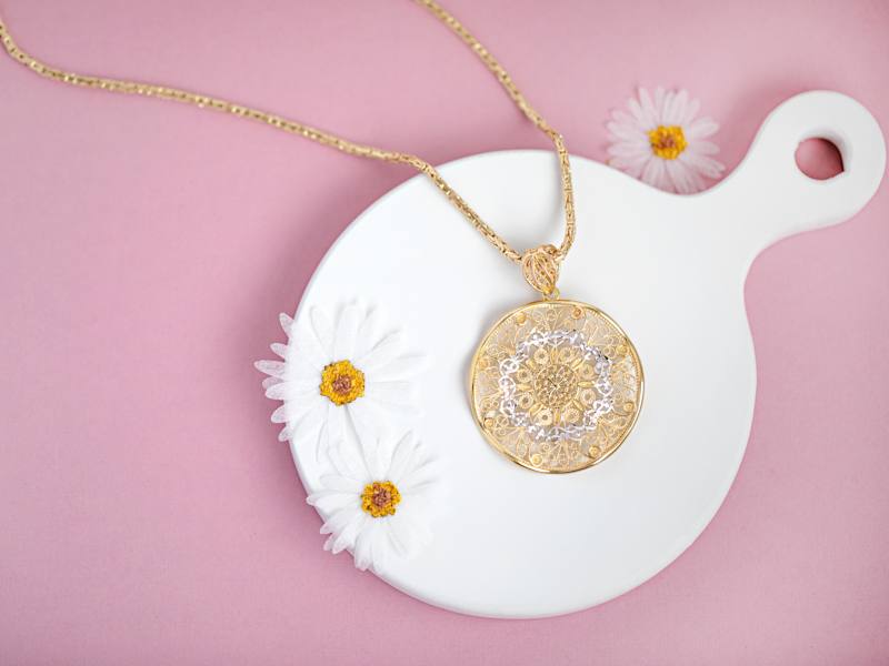 Aesthetic Jewelry: The Internet's Style Subcultures