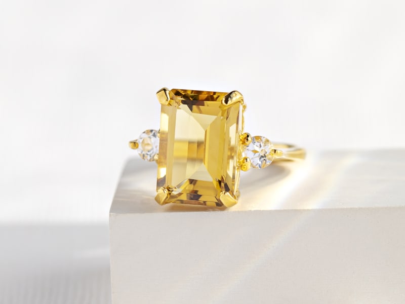 A gold-plated citrine ring  