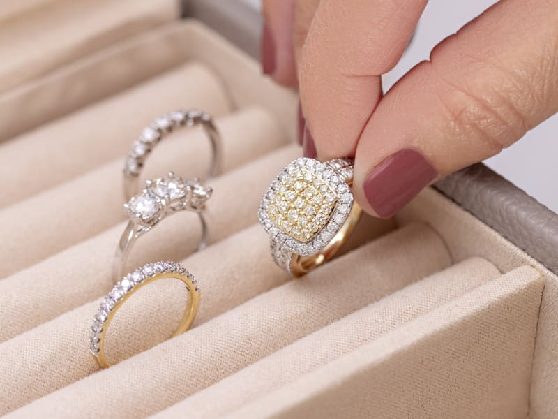 safely storing your diamond jewelry 