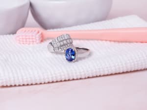 How to Clean Platinum Jewelry 